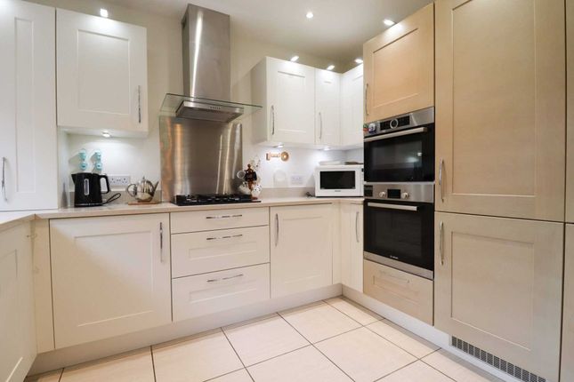 Flat for sale in Priory Court, Marlborough