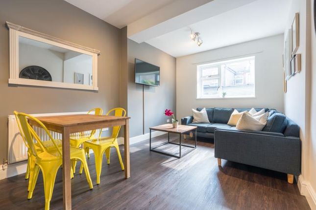 Thumbnail Shared accommodation to rent in Pains Road, Portsmouth