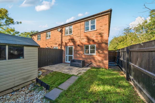 Saxonfields Drive, Grimsby photo 4