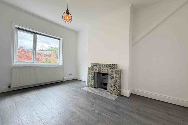 8, Allens Cottages, Worksop photo 4
