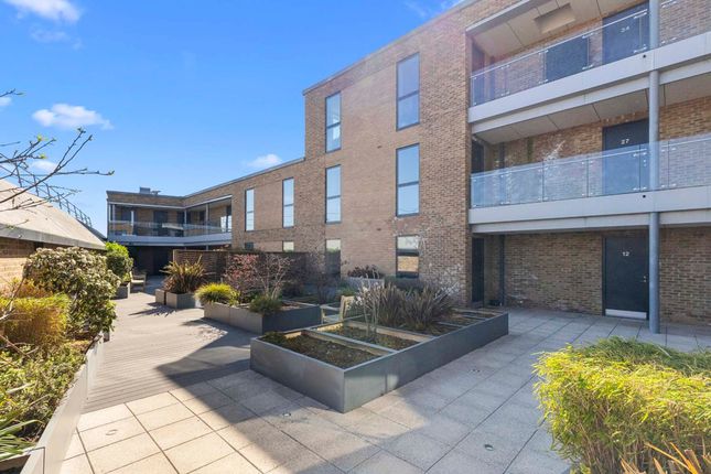 Flat 23, Prime House, London photo 4