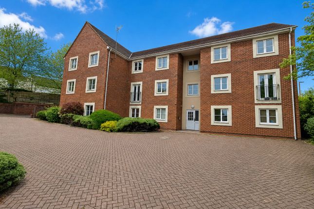 35, Railway View, Cannock photo 2