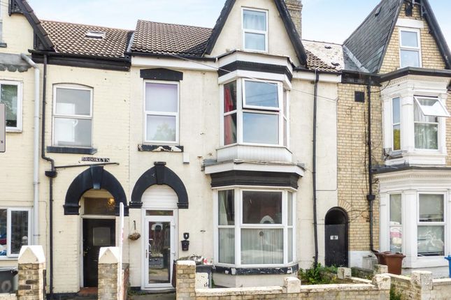 Thumbnail Terraced house for sale in Albert Avenue, Hull