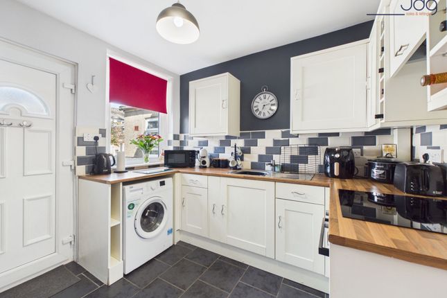 25 Olive Road, Lancaster photo 2