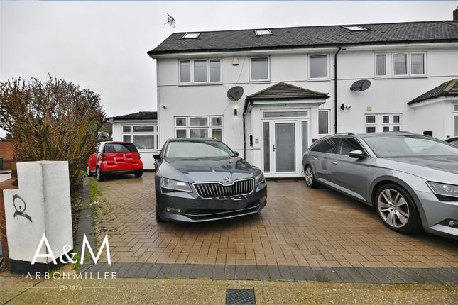 Studio house on 231A, Cross Road, Romford, £500,000