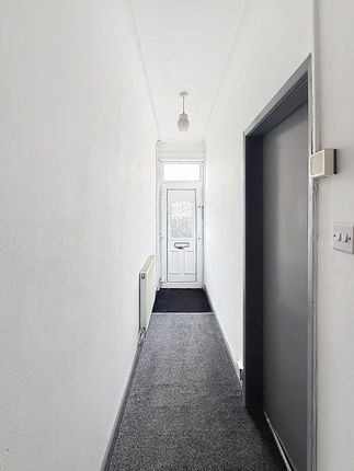 10 Florence Street, Newcastle-under-Lyme photo 2