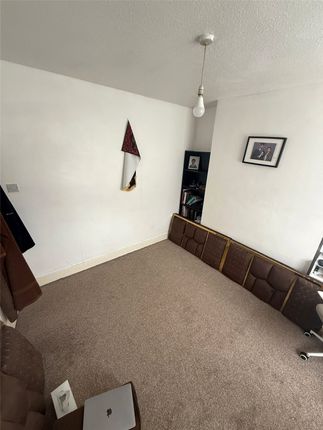 Exmouth Road, 76, Ruislip, London photo 5