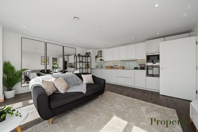 Apt 5, 5 Gaumont Place, London photo 4