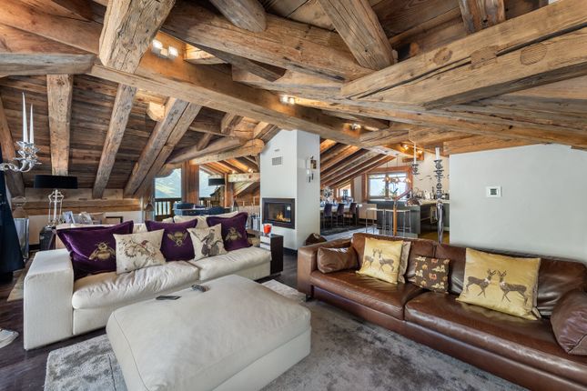 Thumbnail Chalet for sale in Courchevel, Rhone Alps, France