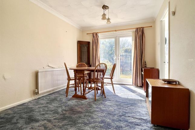 44, Lodge Way, Weymouth photo 3