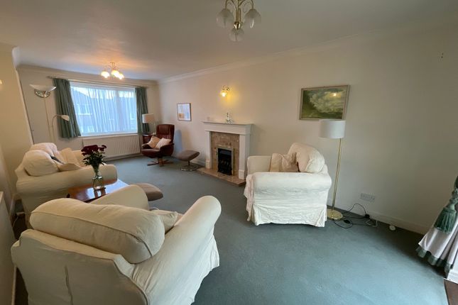 15 Lightfoots Close, Scarborough photo 2