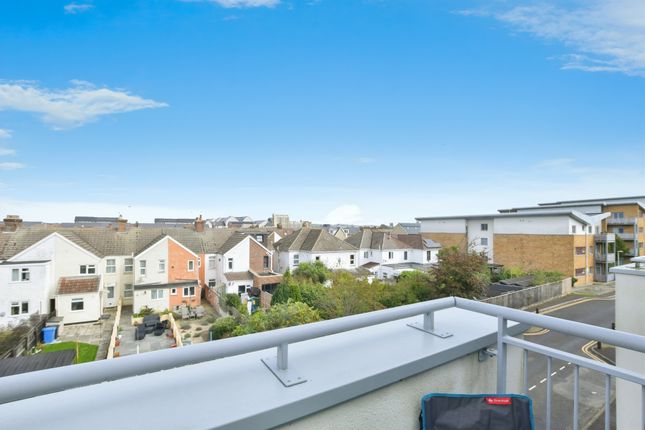 23, Norton Way, Poole photo 2