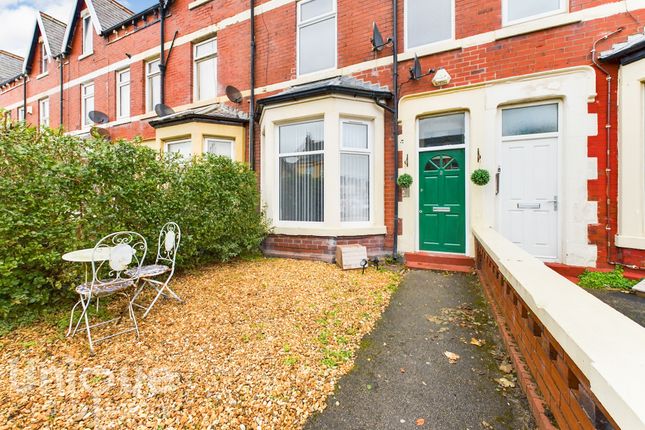 Thumbnail Flat to rent in 9 St. Patricks Road South, Lytham St. Annes, Lancashire