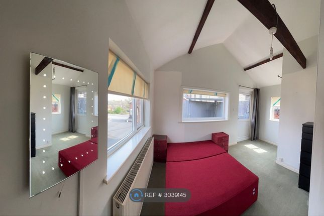 Priory Grove, Tonbridge photo 2