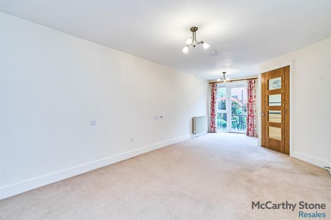 16 Butter Cross Court, Stafford Street, Newport photo 2