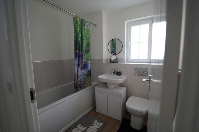 25, Armour Grove, Ayrshire photo 4