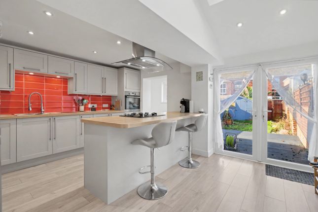 31, Salisbury Road, Exmouth photo 4
