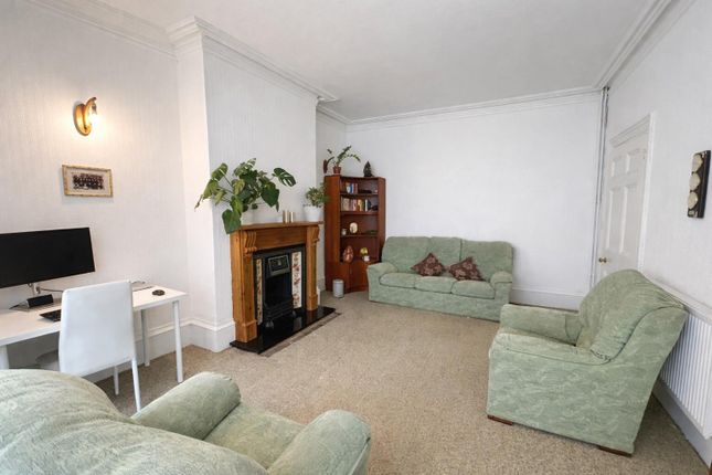 11, Watts Avenue, Rochester photo 5