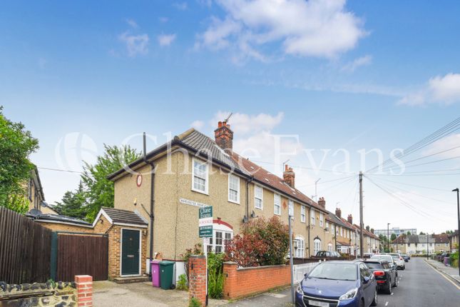 Thumbnail Terraced house for sale in Manchester Grove, London