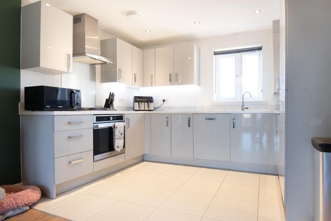 Flat 7, 2 Irthlingborough Road North, Wellingborough photo 3