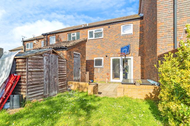 Terraced house for sale in Meadow Way, Leighton Buzzard, Bedfordshire