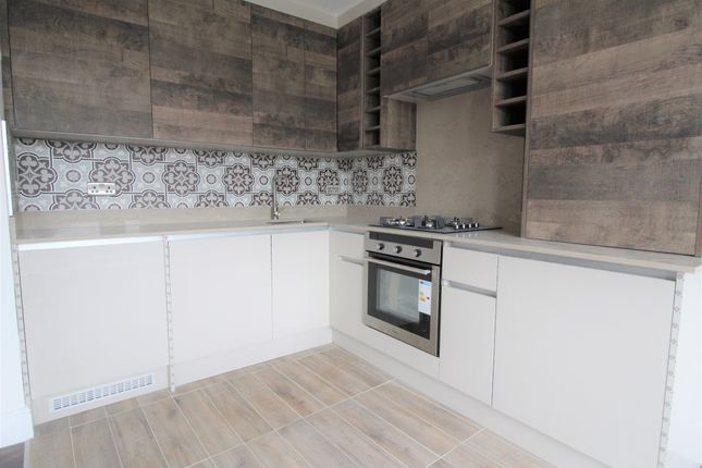 Thumbnail Flat to rent in Acre House, 3-5 Hyde Road, Watford, Hertfordshire