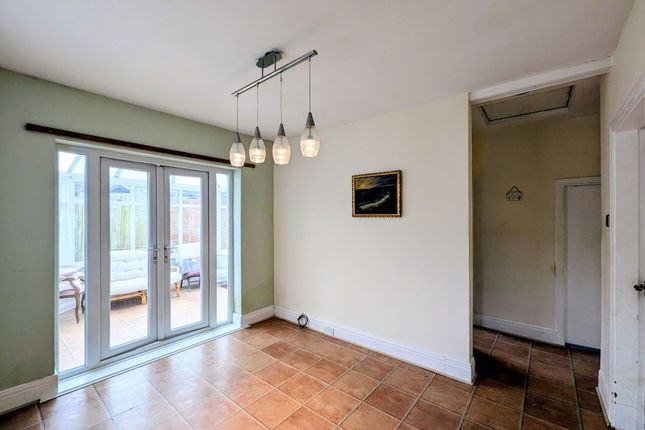 12 Newton Grove, South Shields photo 4
