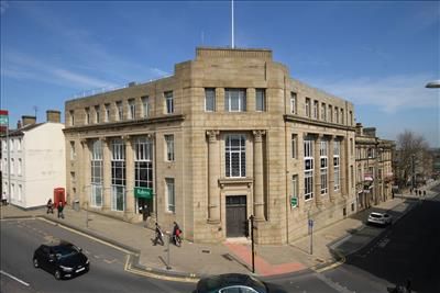 Office to let in Permanent Building, Regent Street, Barnsley