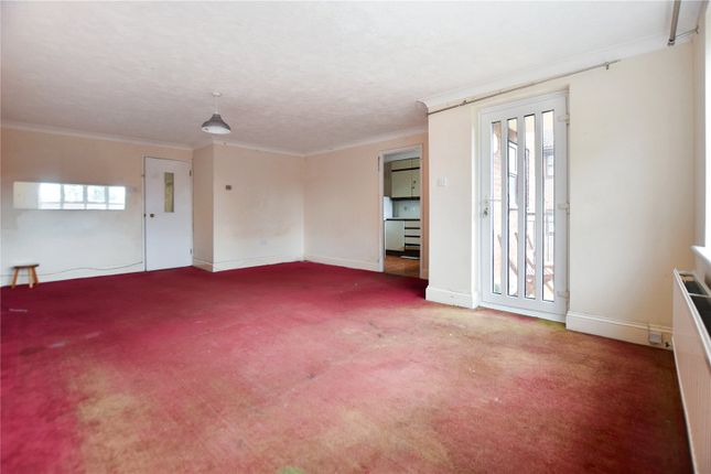 5 Keston Court,, Parkhill Road, Bexley photo 4