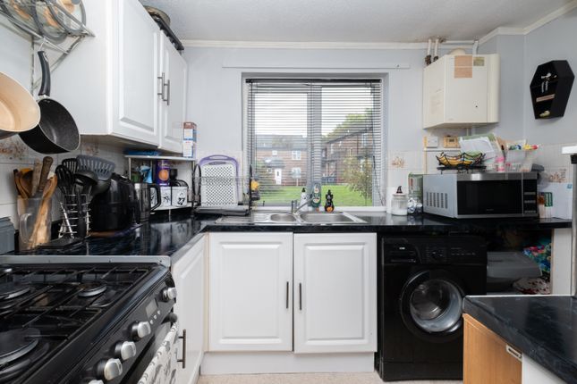 56, Forrester Close, Canterbury photo 2