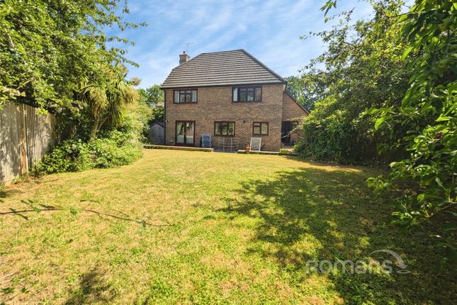 10, Kerris Way, Reading photo 2