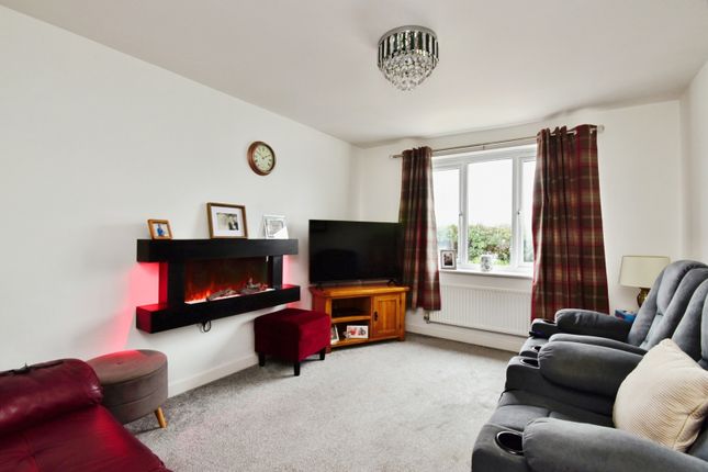 3, Barn Field Way, Stoke-on-Trent photo 3