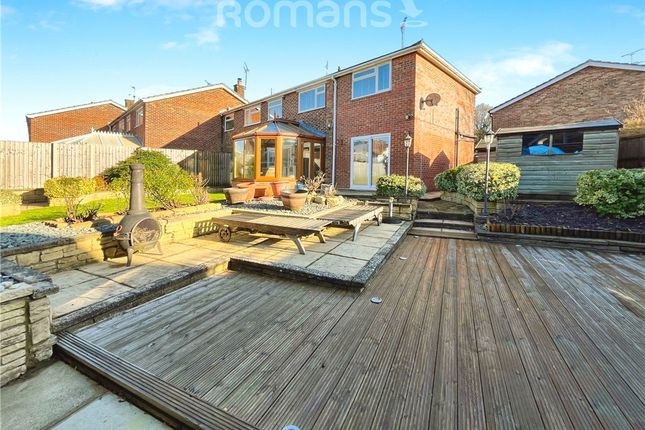 12, Berrybank, Sandhurst photo 3
