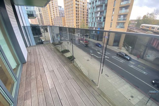6 Lindsay Court, Jerrard Street, London photo 4
