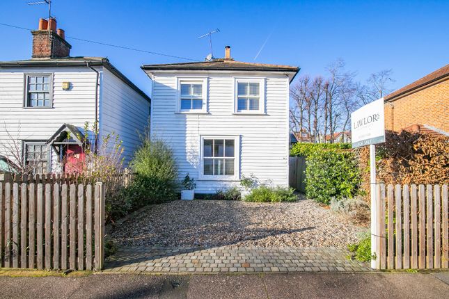 Thumbnail Cottage for sale in Smarts Lane, Loughton, Essex