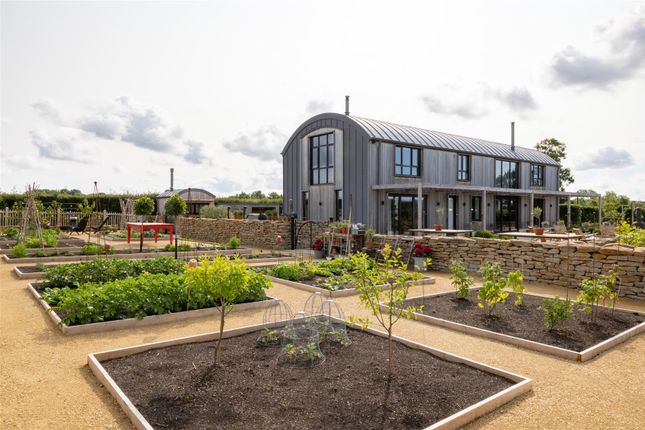 The Zinc Barn 2025 --046.Jpg