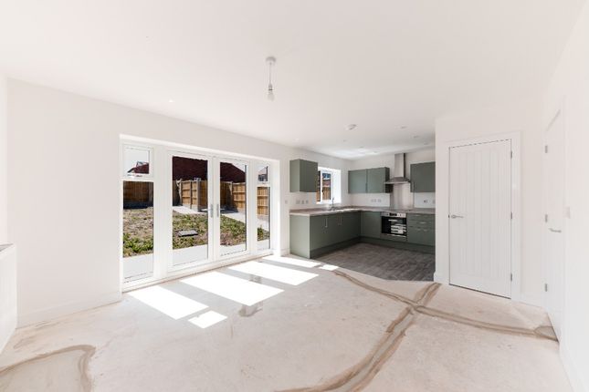 7, Taddington Mews, Harworth photo 3