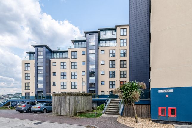 Flat to rent in West Quay, Newhaven