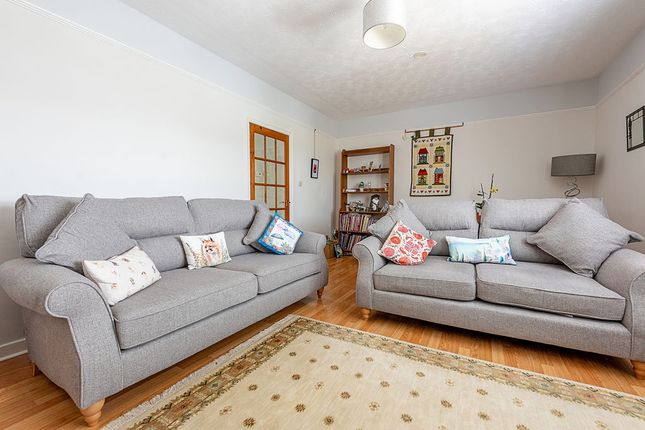 32, Eldindean Terrace, Bonnyrigg photo 4