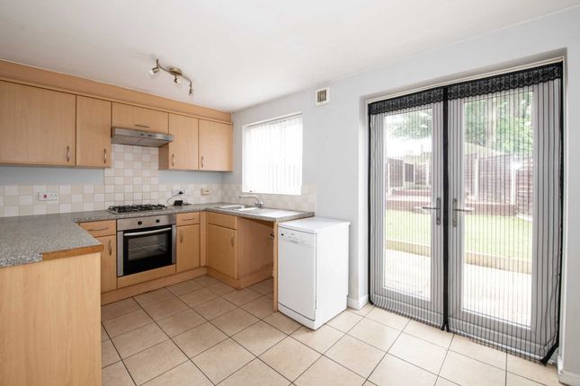 Greendale Drive, Manchester photo 5