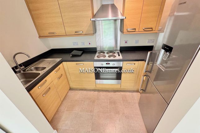 240, Monticello Way, Coventry photo 5