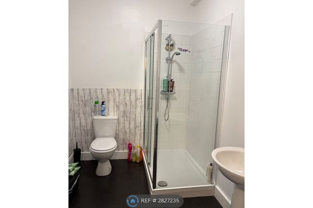 Flat, A Middlewood Road Hillsborough, Sheffield photo 2