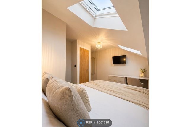 Broomhill Lane, Mansfield photo 4