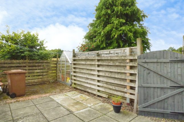 30, Thistle Street, Cowdenbeath photo 2