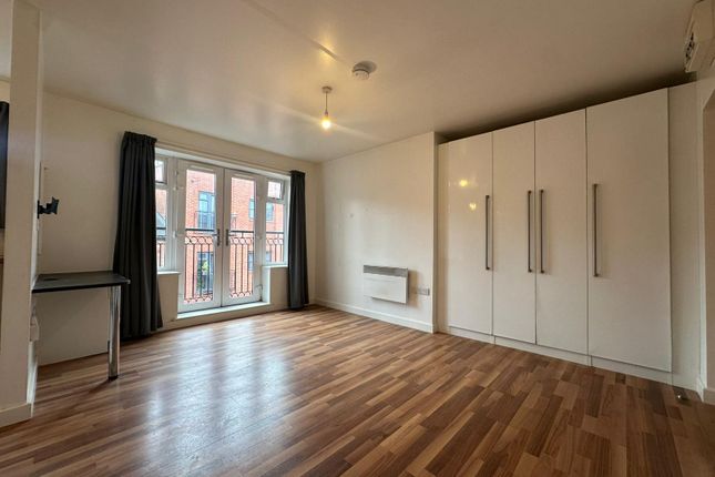 *AD ONLY* Flat C12, Clyde Court, Leicester photo 2