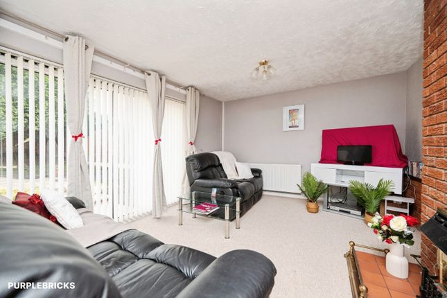12, Dale Street, Wednesbury photo 4