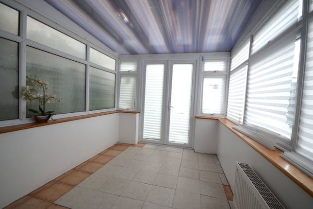 98, Bellamy Drive, Stanmore photo 4