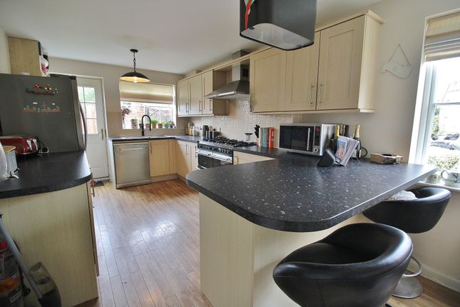5, Hatchmore Road, Waterlooville photo 4