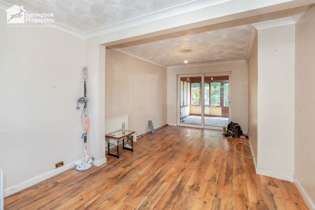 40, Whiteford Road, Slough photo 4