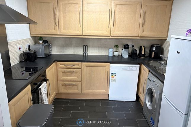 Apartment, Etruria Court Humbert Road, Stoke-On-Trent photo 2
